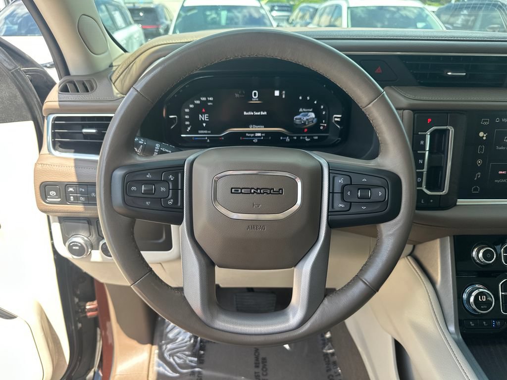 Used 2022 GMC Yukon Denali RWD image 20
