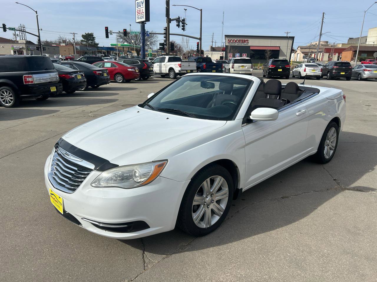 Used 2014 Chrysler 200 Touring FWD image 7