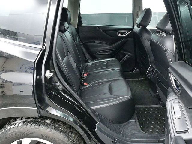 Used 2022 Subaru Forester Touring image 10