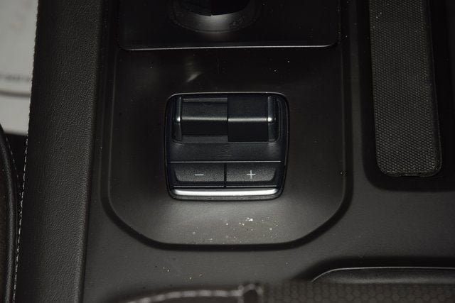 Used 2025 GMC Sierra 1500 Denali w/ Denali Reserve Package image 30