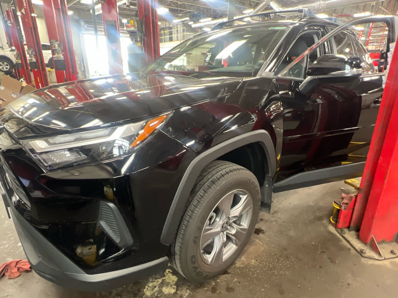 Certified 2025 Toyota RAV4 XLE w/ Convenience Package AWD/4WD image 3