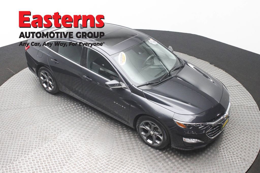 Used 2023 Chevrolet Malibu LT image 3