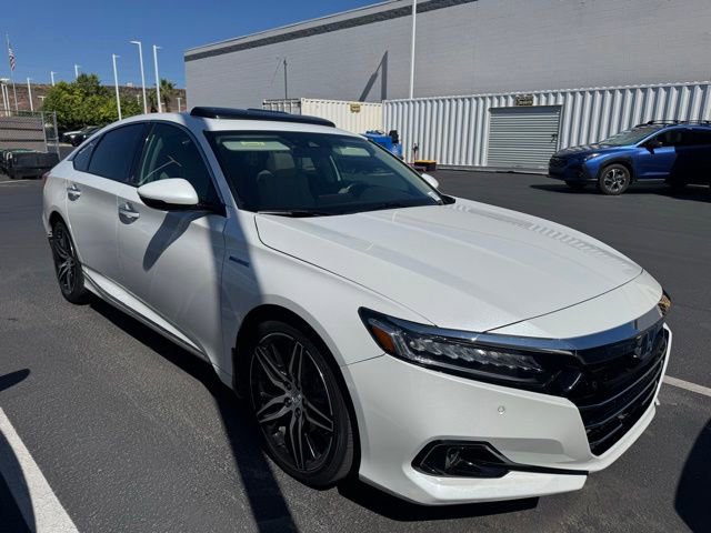Used 2021 Honda Accord Touring image 2