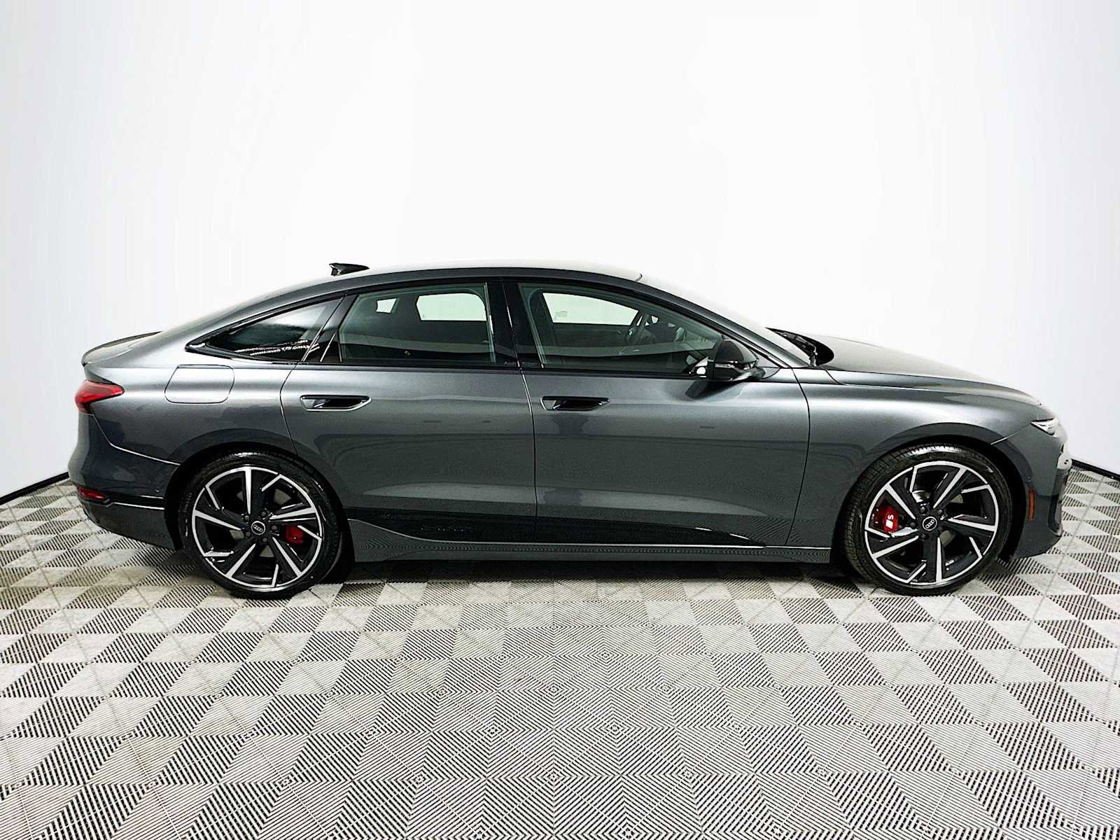 New 2025 Audi S6 e-tron Premium Plus image 8