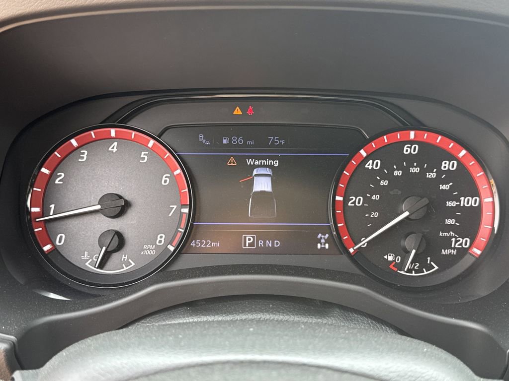 Used 2025 Nissan Frontier PRO-4X image 26
