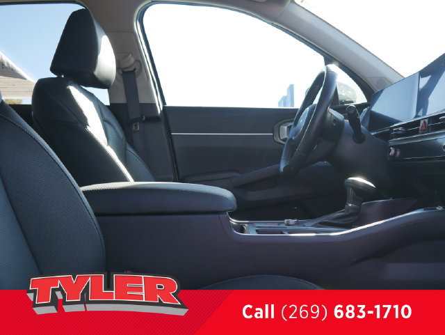 Used 2025 Kia Sorento S w/ Panoramic Sunroof Package AWD/4WD image 33