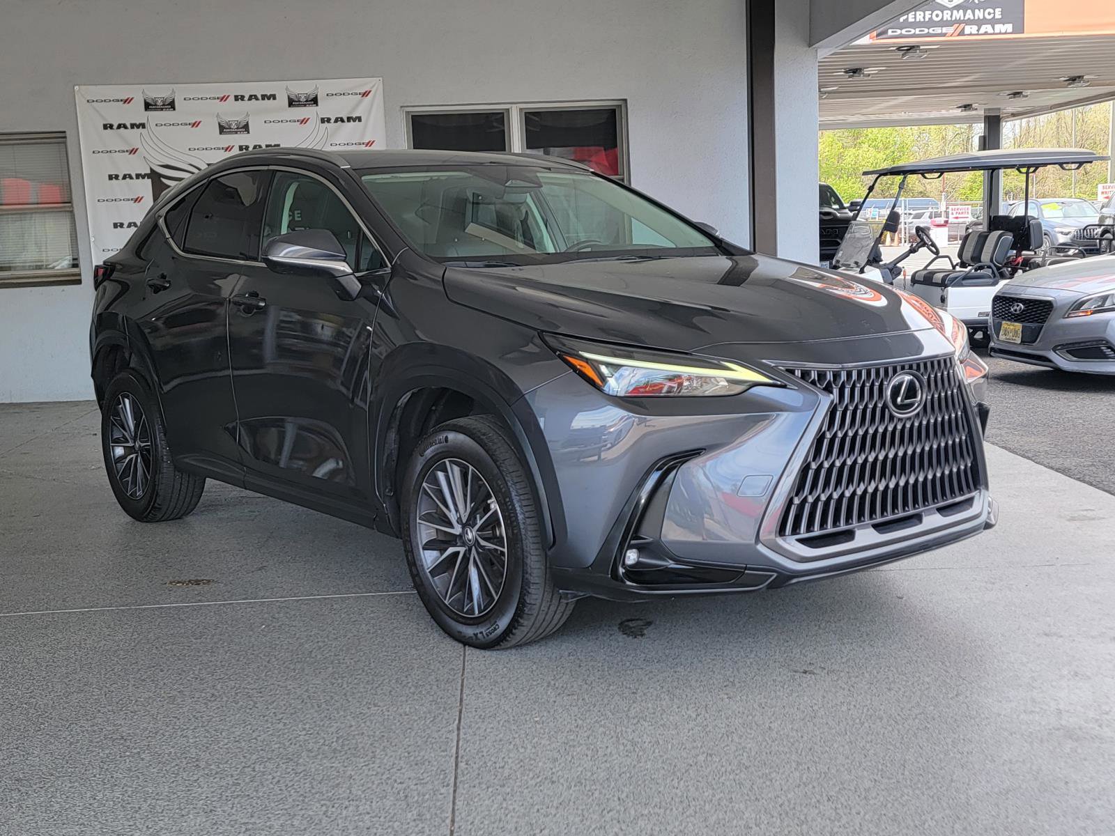 Used 2022 Lexus NX 250 FWD w/ Towing Package (2000 Lbs) image 1