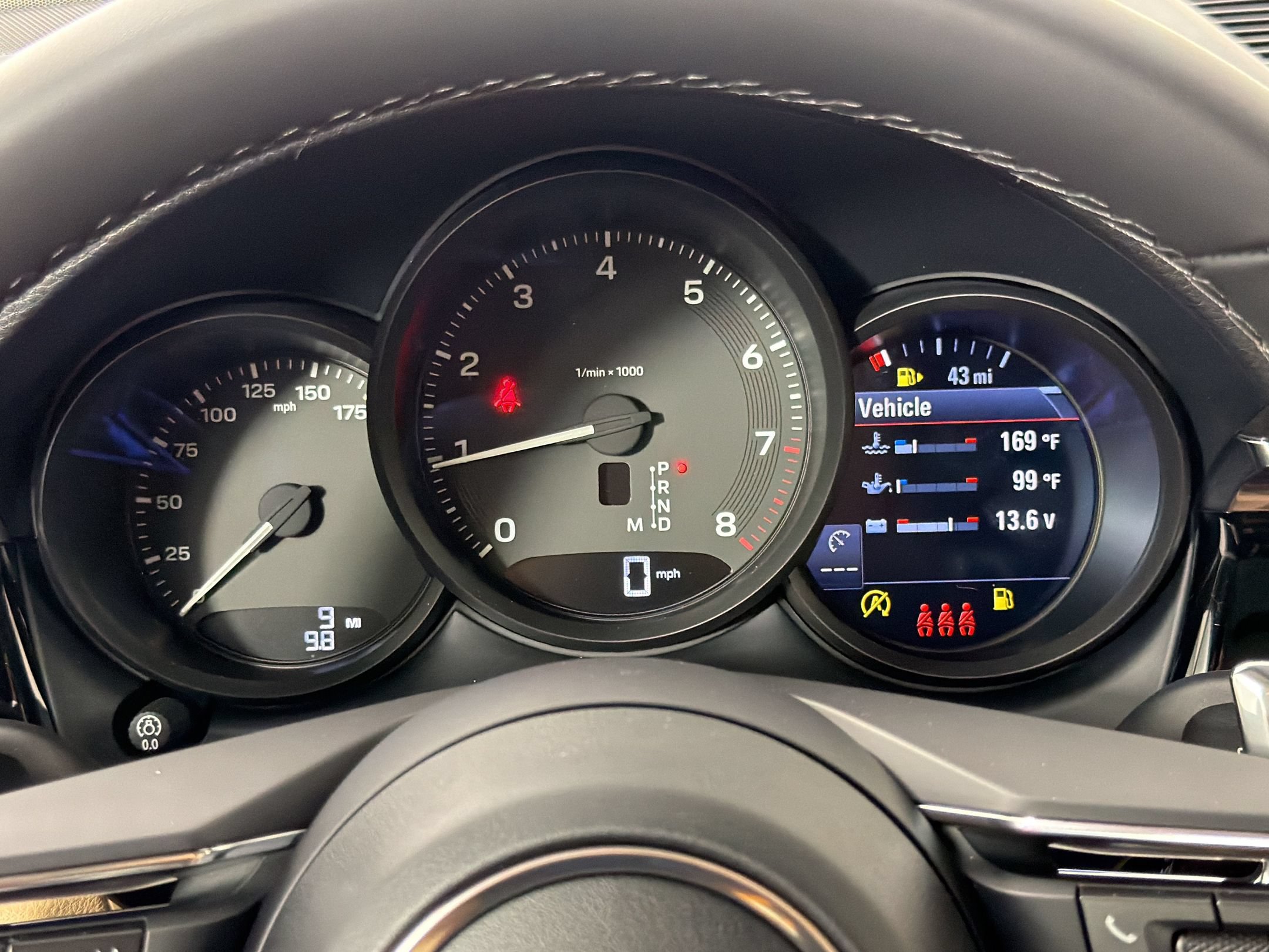 New 2026 Porsche Macan AWD/4WD image 21