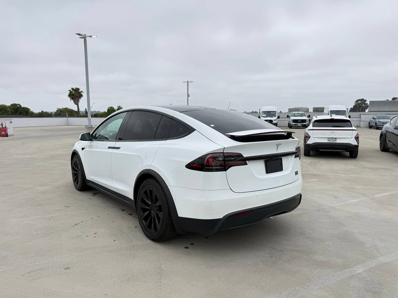 Used 2022 Tesla Model X Plaid AWD/4WD image 2