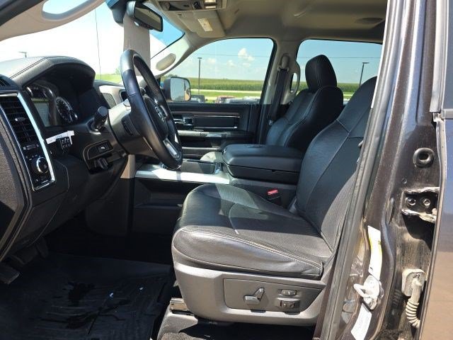 Certified 2017 RAM 2500 Laramie w/ Sport Appearance Group AWD/4WD image 17