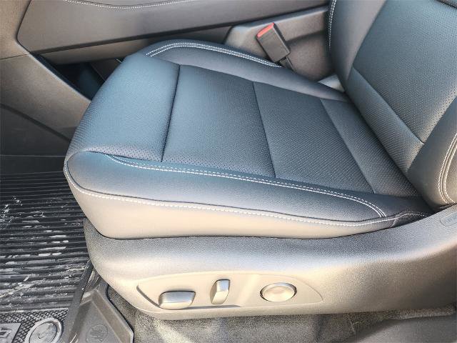 New 2026 Chevrolet Traverse LT w/ Driver Confidence Package image 17