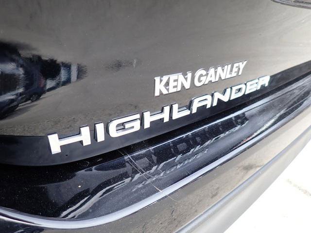 Certified 2023 Toyota Highlander XSE image 7