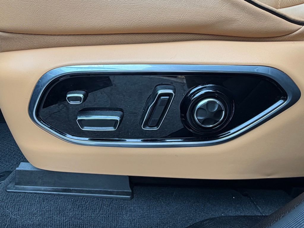 Certified 2024 Jeep Grand Cherokee L Summit image 23