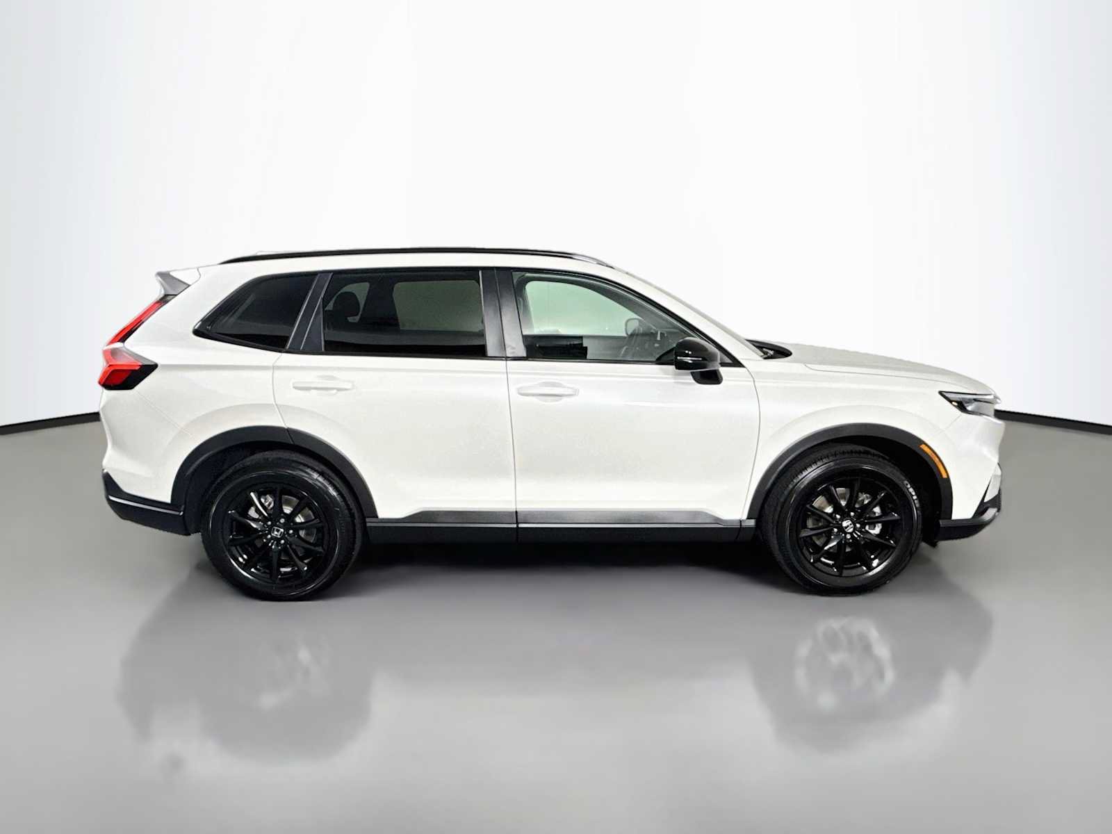Used 2026 Honda CR-V Sport-L image 8