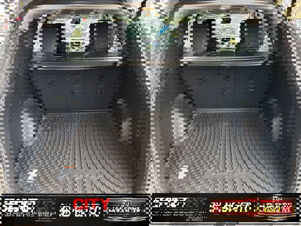 Used 2018 Hyundai Santa Fe Sport image 17