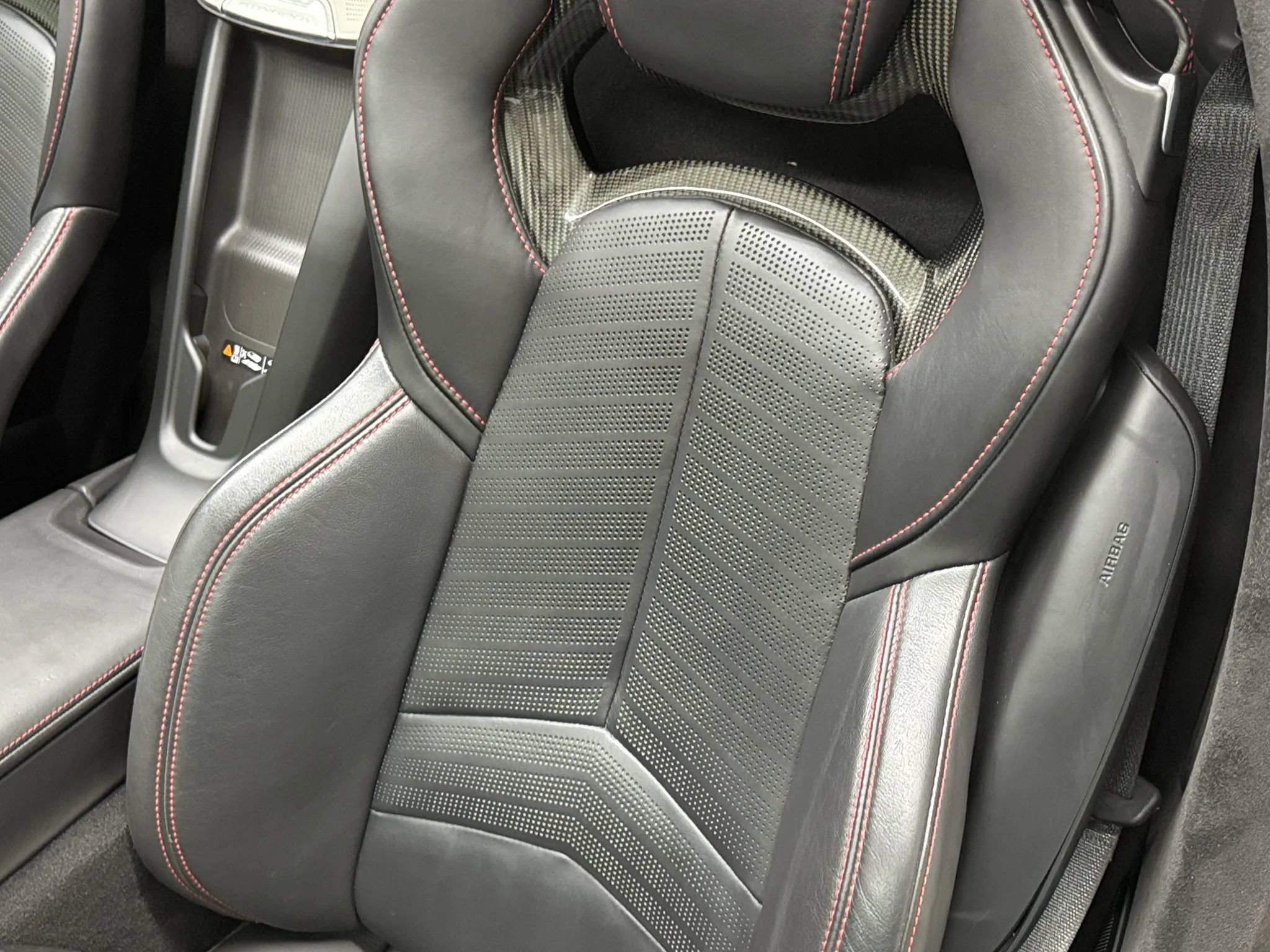Used 2021 Chevrolet Corvette Stingray Premium Cpe w/ Z51 Performance Package image 26
