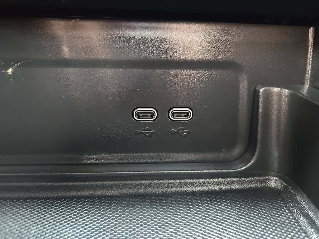 Used 2026 GMC Sierra EV Denali AWD/4WD image 32