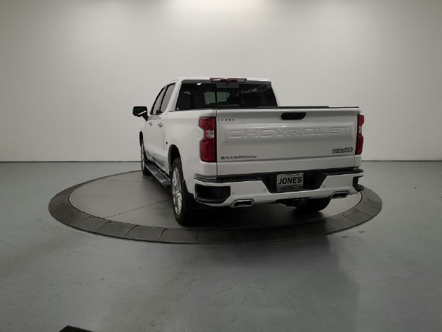 Used 2024 Chevrolet Silverado 1500 High Country w/ High Country Premium Package AWD/4WD image 51