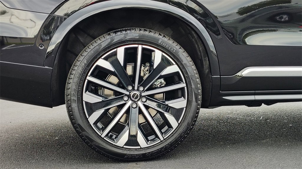 New 2026 Volvo XC90 B6 Plus w/ Protection Package image 36