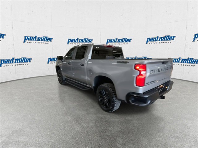 Used 2024 Chevrolet Silverado 1500 LT Trail Boss w/ Convenience Package II image 8