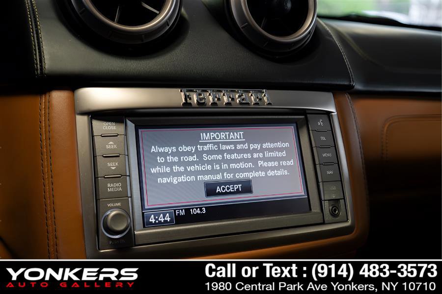 Used 2010 Ferrari California RWD image 46
