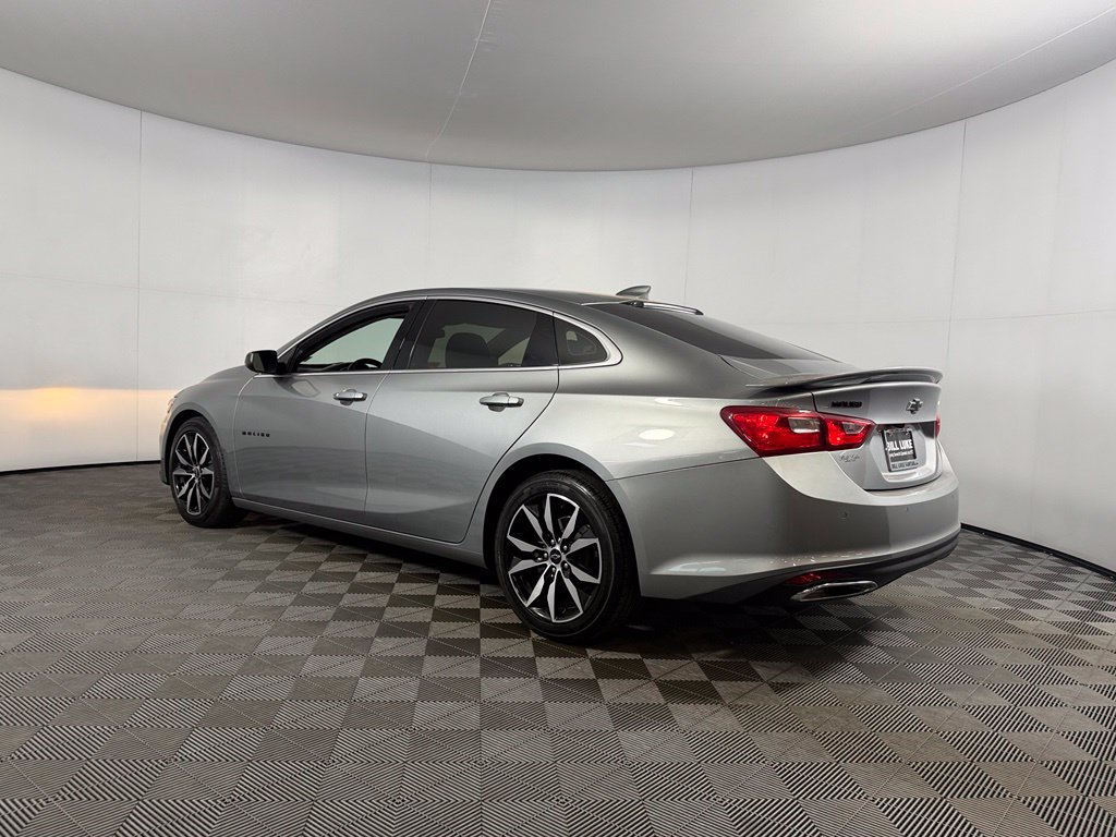 Used 2025 Chevrolet Malibu RS FWD image 8