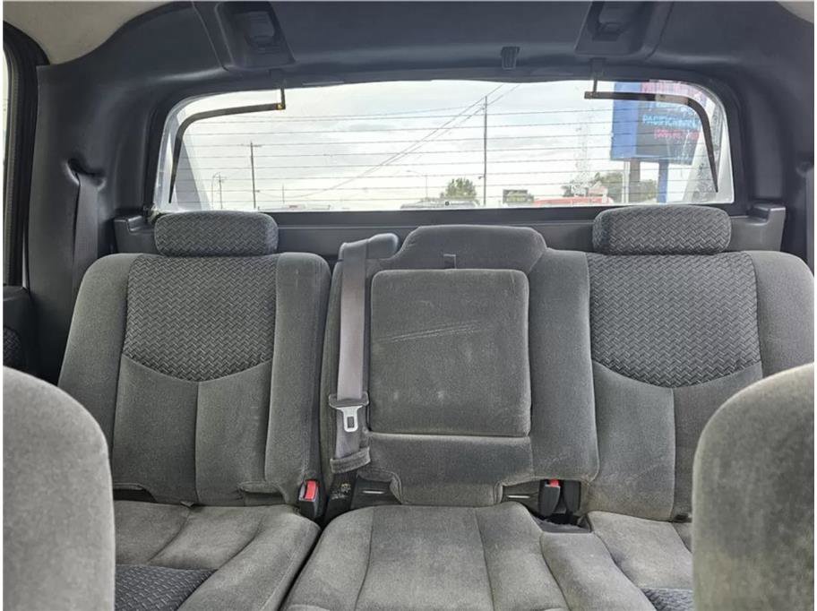 Used 2004 Chevrolet Avalanche 2WD image 17