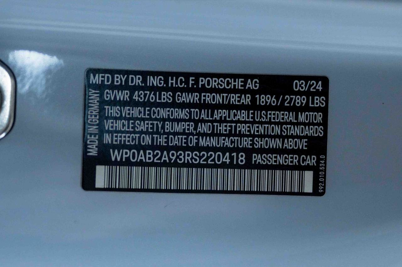 Used 2024 Porsche 911 Carrera GTS image 38