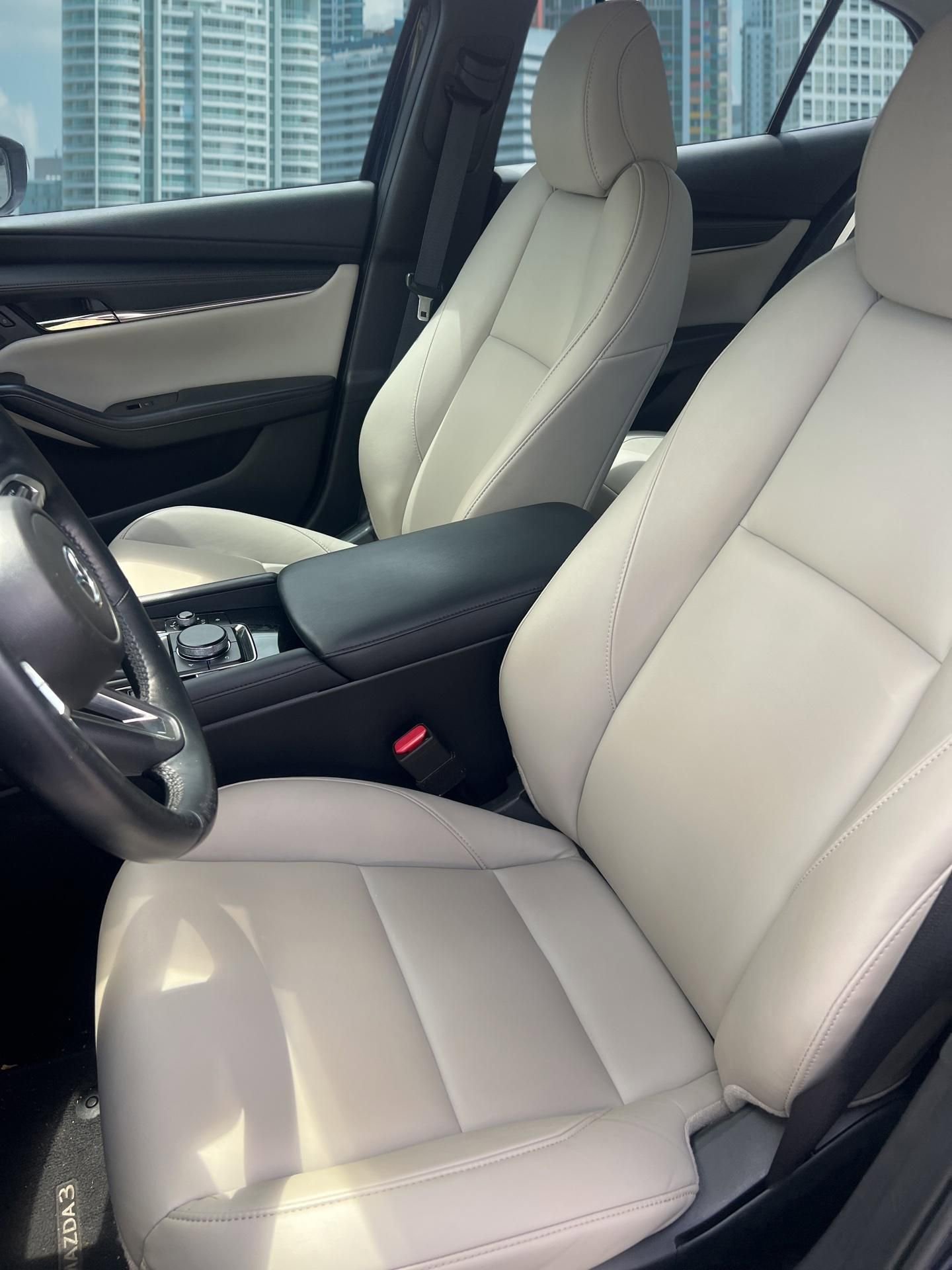 Used 2022 MAZDA MAZDA3 s FWD image 12