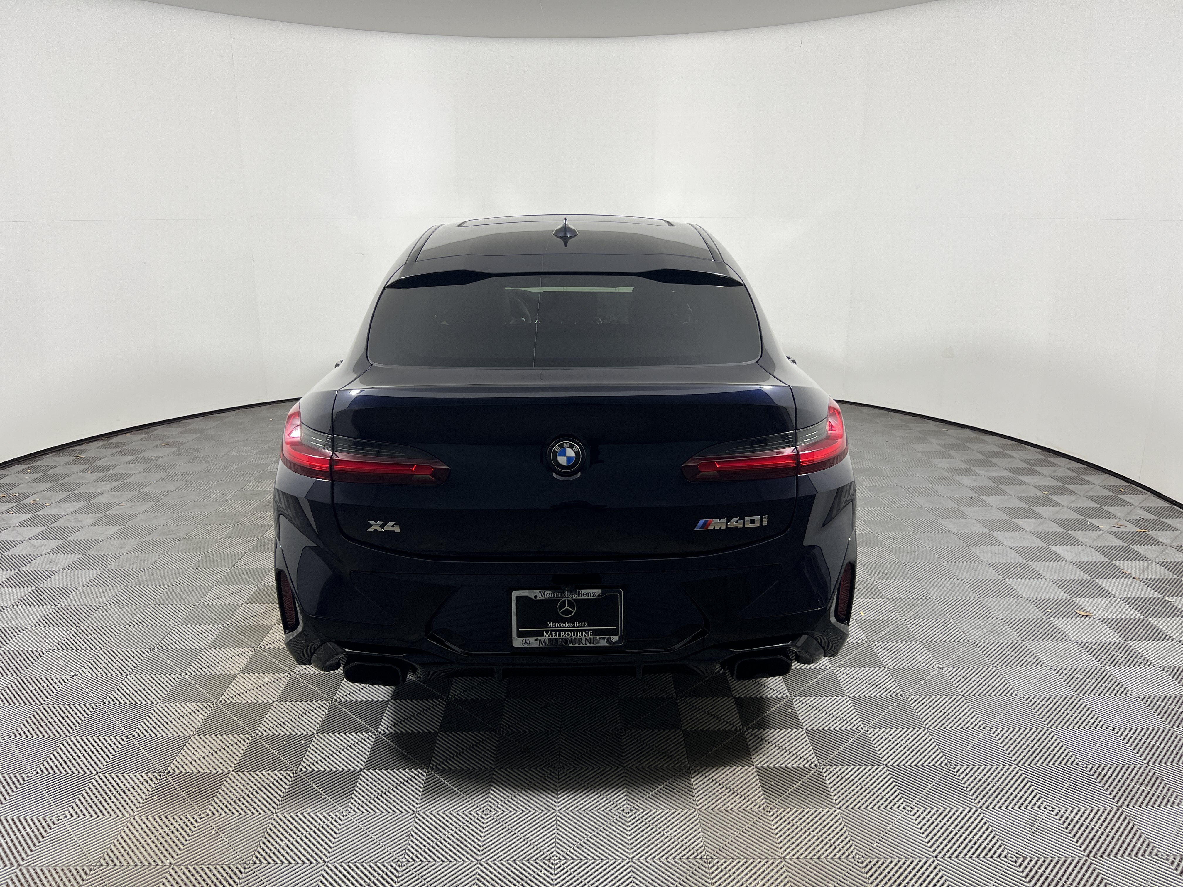 Used 2024 BMW X4 M40i w/ Premium Package AWD/4WD image 4
