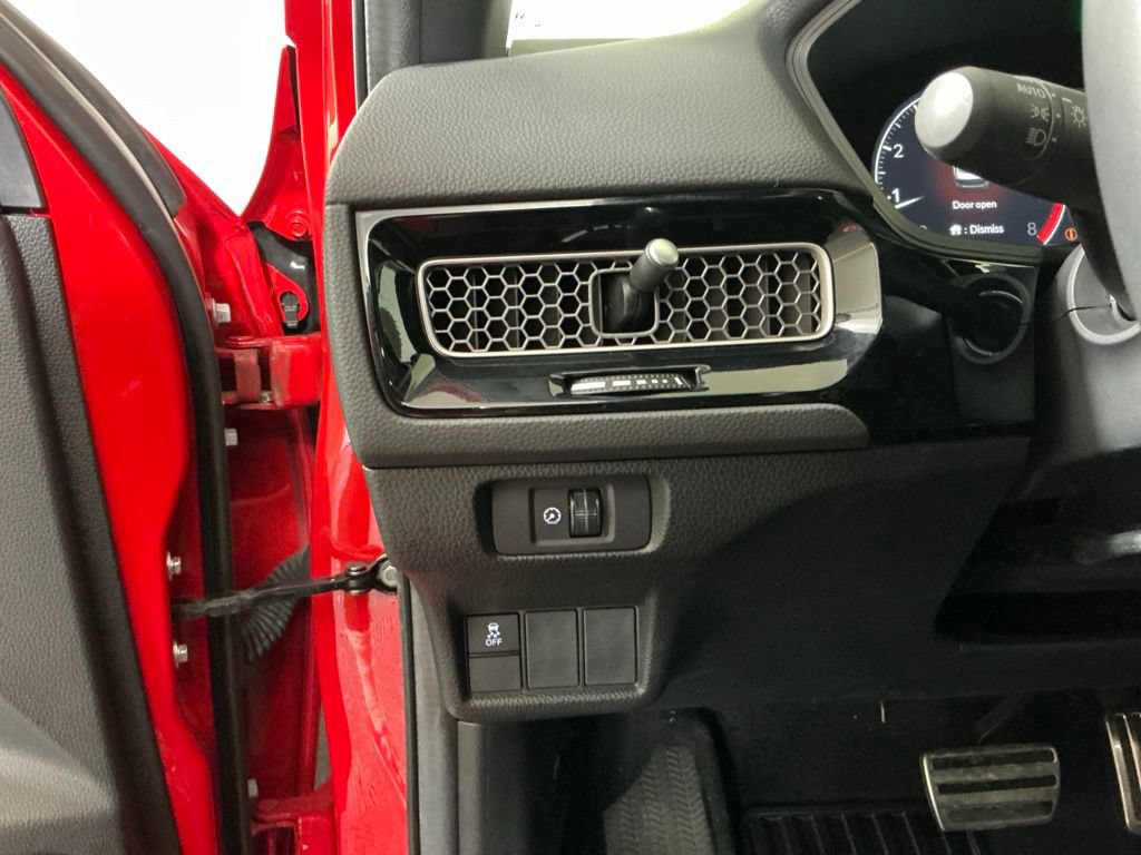 Used 2025 Honda Civic Sport image 17