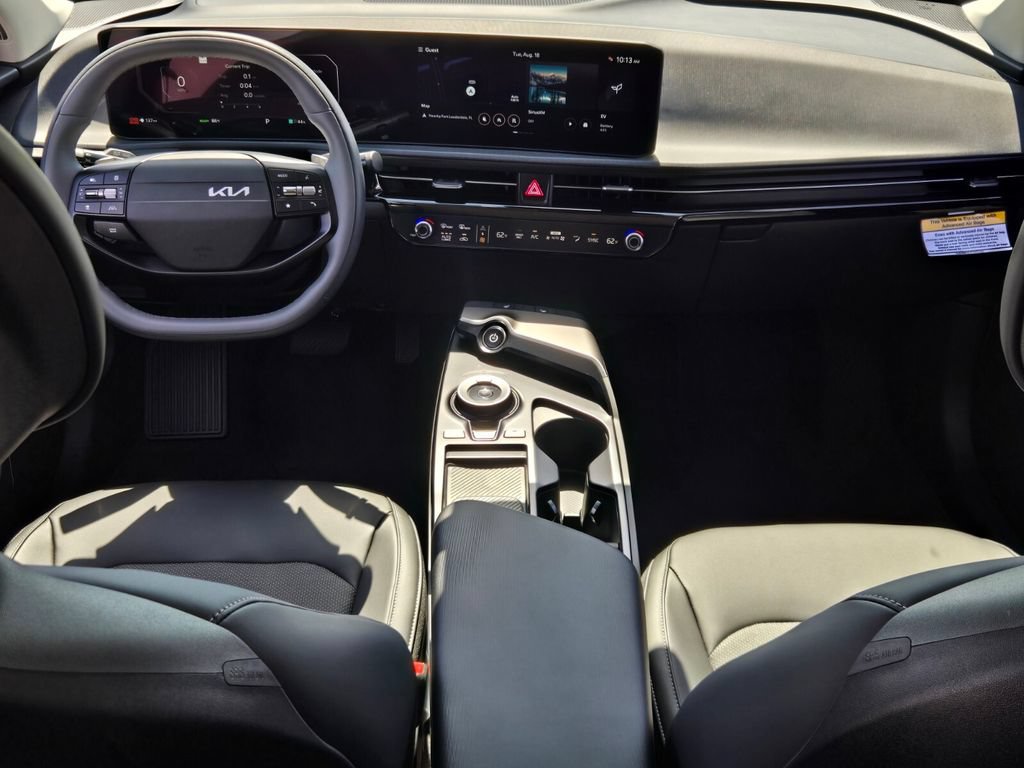 New 2026 Kia EV6 Light RWD image 8