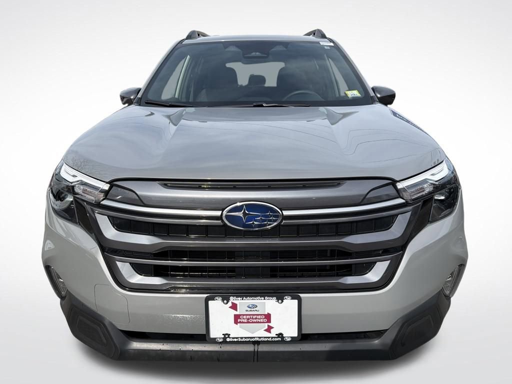 Certified 2025 Subaru Forester Premium image 8