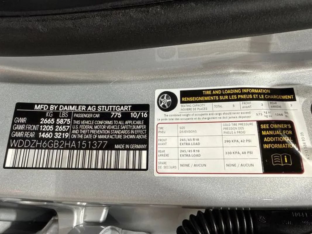 Used 2017 Mercedes-Benz E 400 4MATIC Wagon image 86