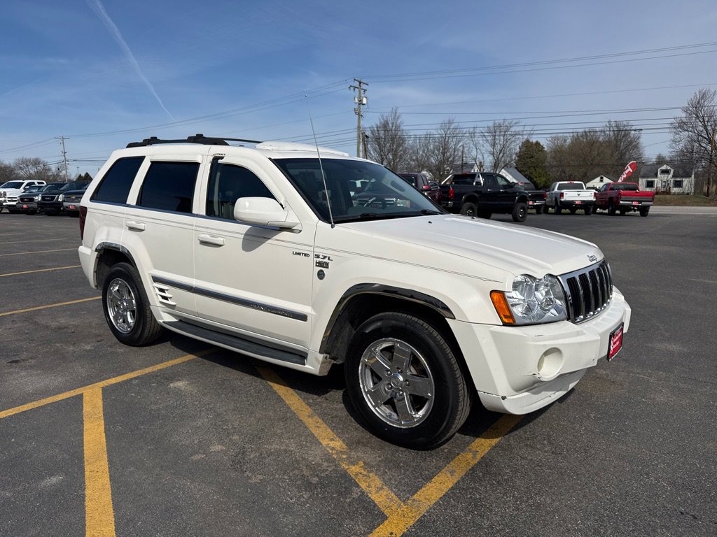 Used 2005 Jeep Grand Cherokee Limited AWD/4WD image 4