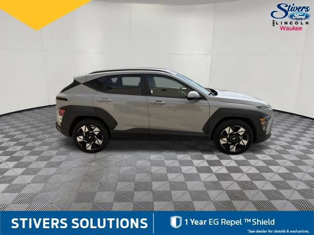 Used 2025 Hyundai Kona SEL FWD image 5