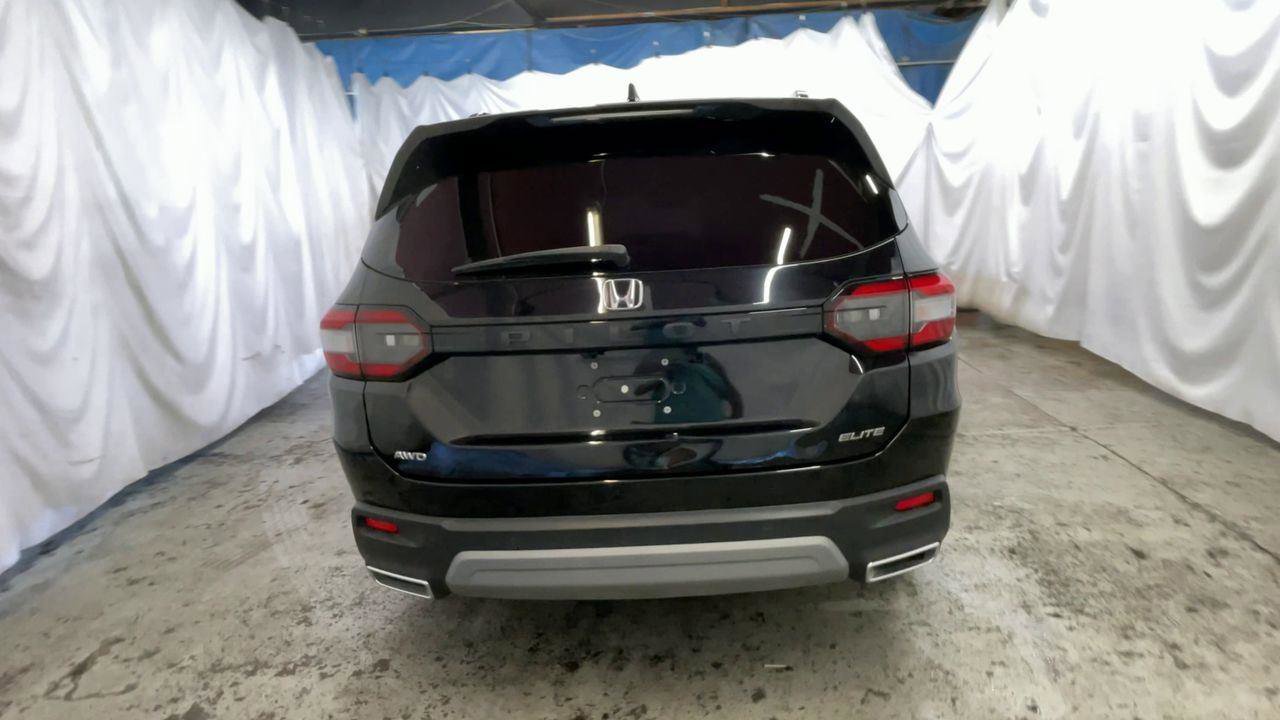 Used 2024 Honda Pilot Elite image 7