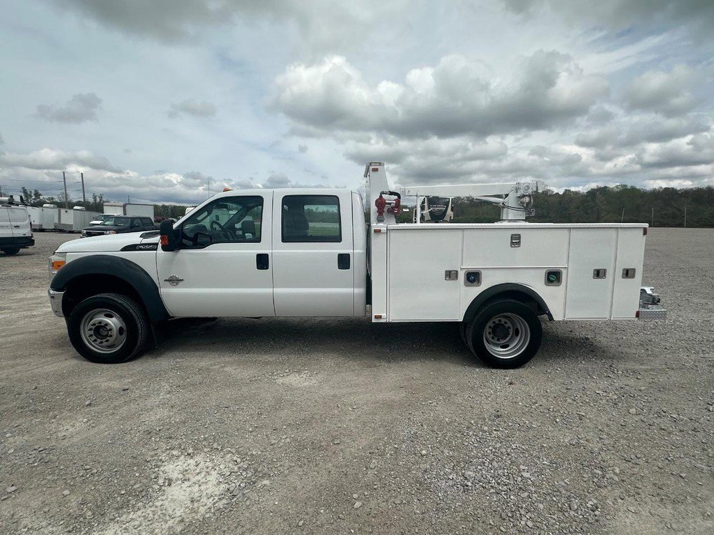 Used 2015 Ford F550 4x4 Crew Cab Super Duty image 4