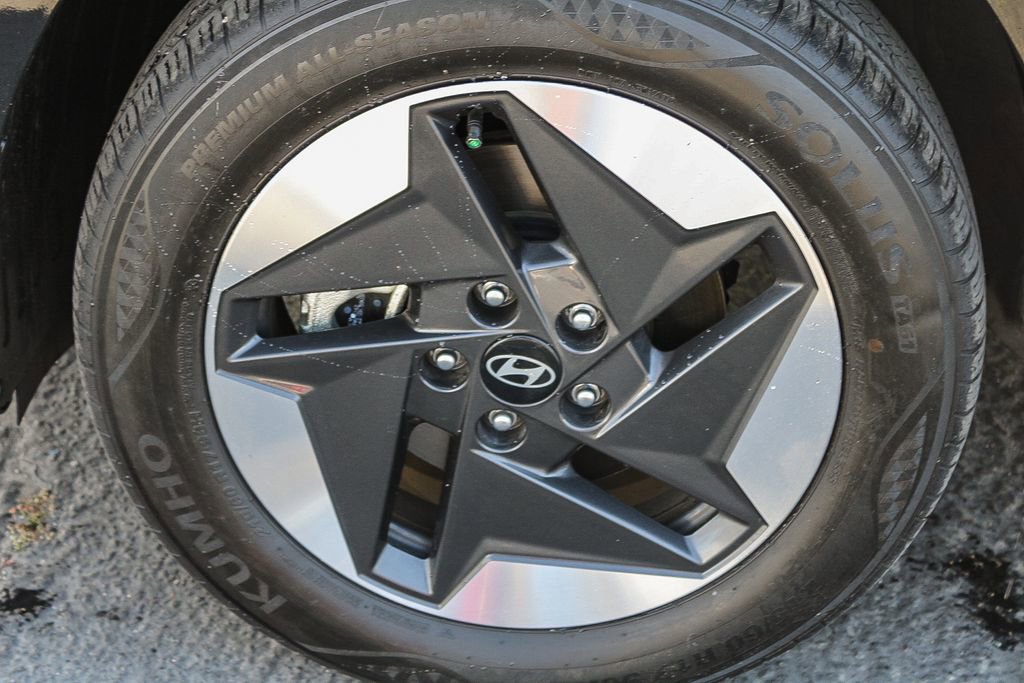 Used 2024 Hyundai Kona SEL image 10