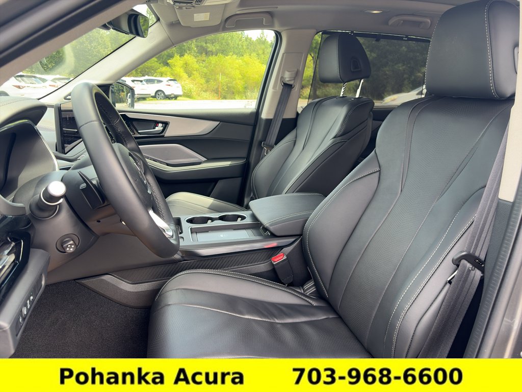 Certified 2026 Acura MDX w/ Technology Package FWD image 21