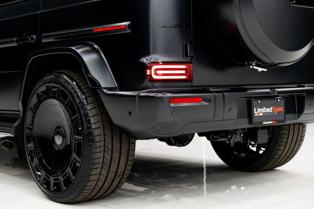 Used 2025 Mercedes-Benz G 63 AMG 4MATIC image 11