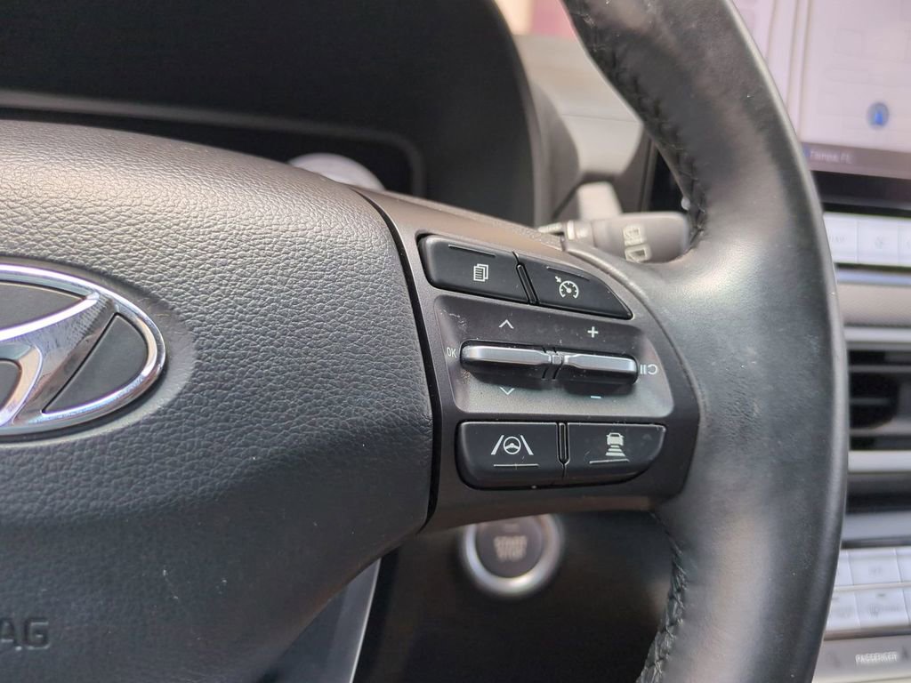 Used 2023 Hyundai Kona Limited w/ Cargo Package FWD image 35