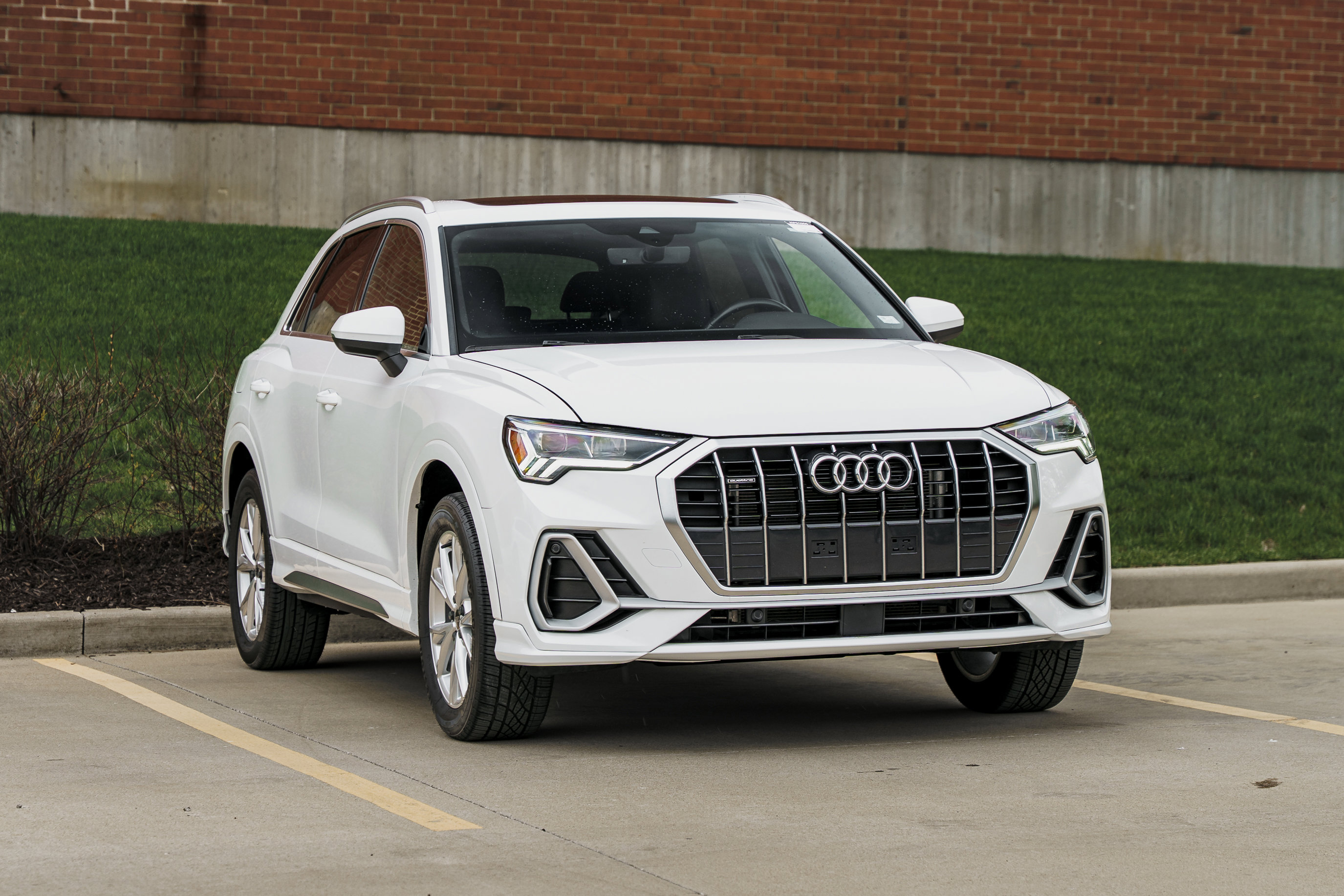 Certified 2024 Audi Q3 2.0T Premium image 2