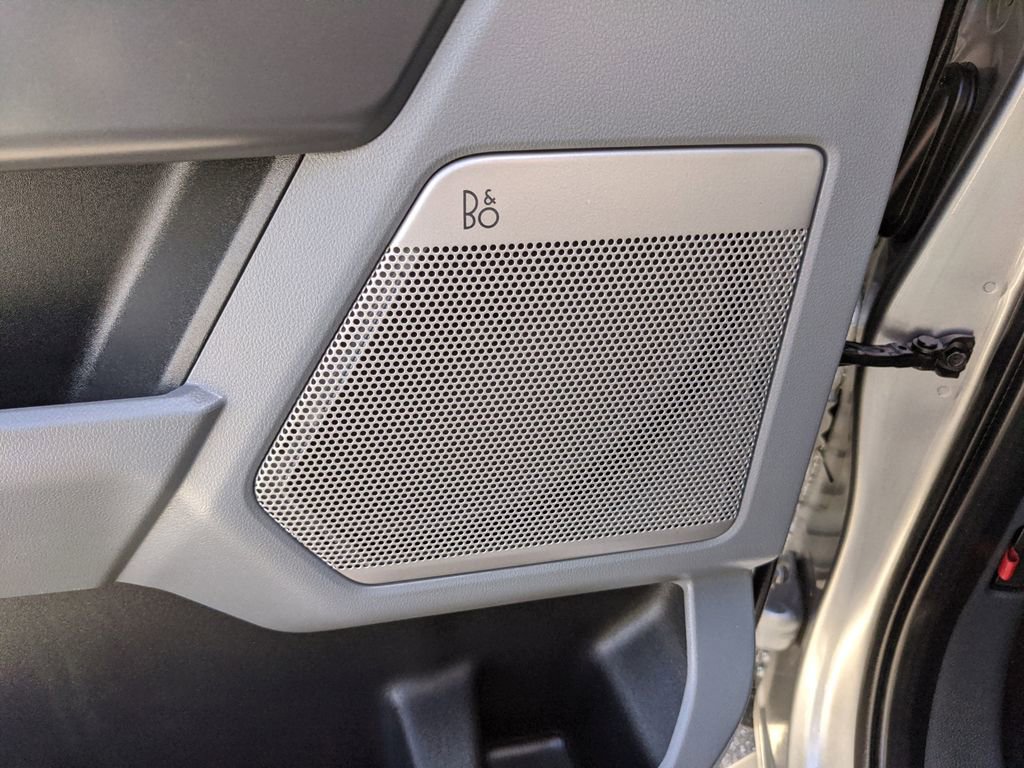 Used 2025 Ford F150 Lightning Flash image 23