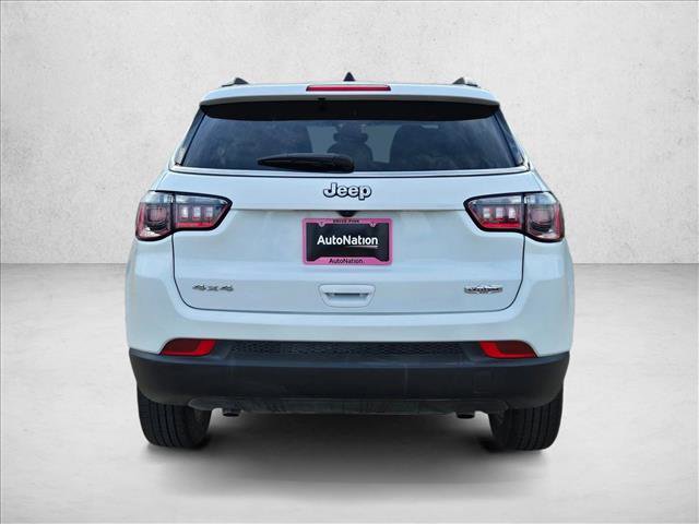 Used 2024 Jeep Compass Latitude image 6