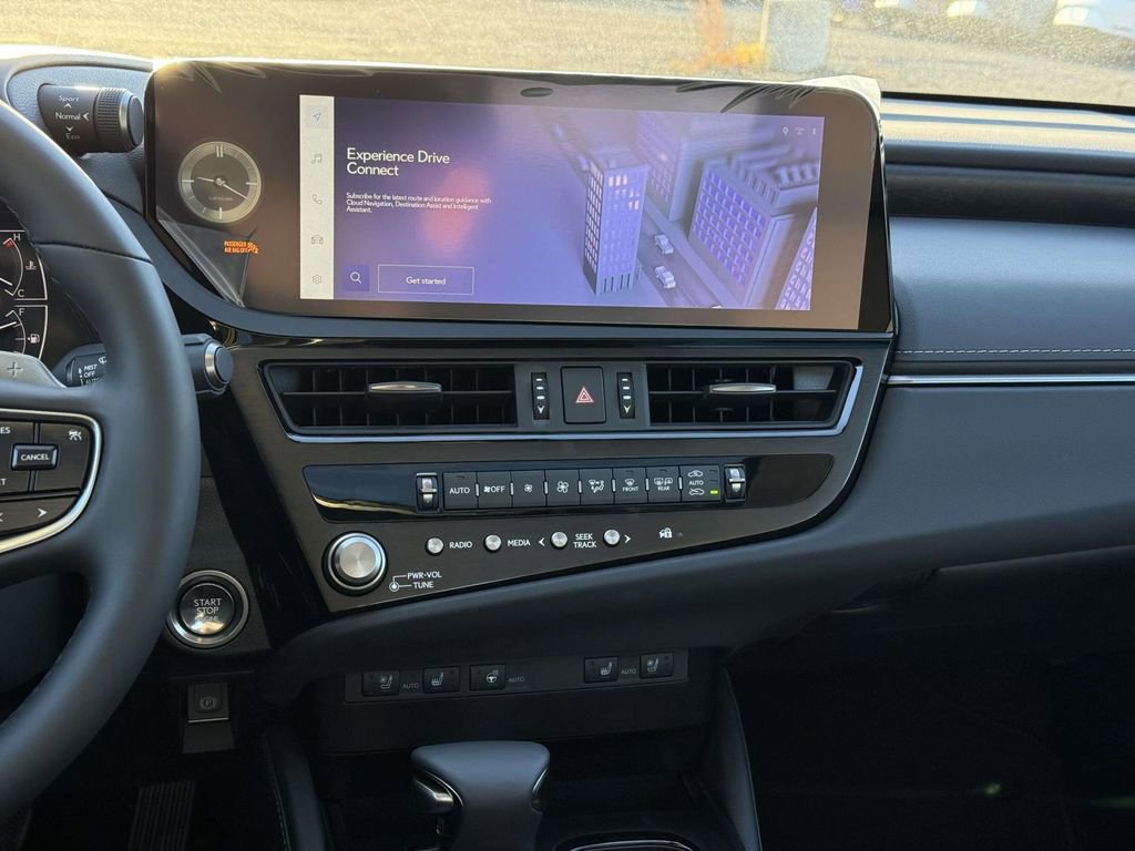 Used 2025 Lexus ES 350 w/ Premium Package image 18