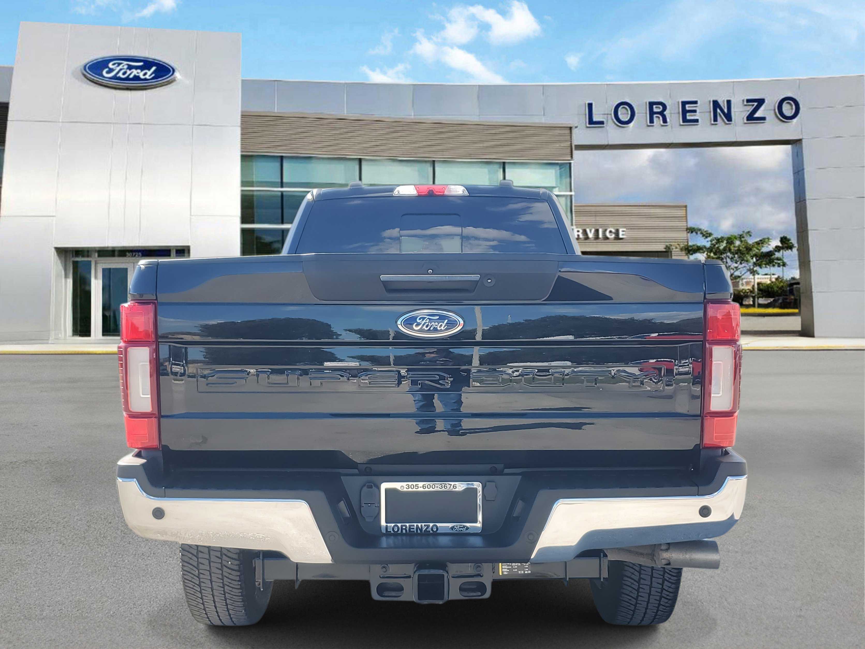 Used 2022 Ford F350 Lariat w/ Lariat Ultimate Package image 6