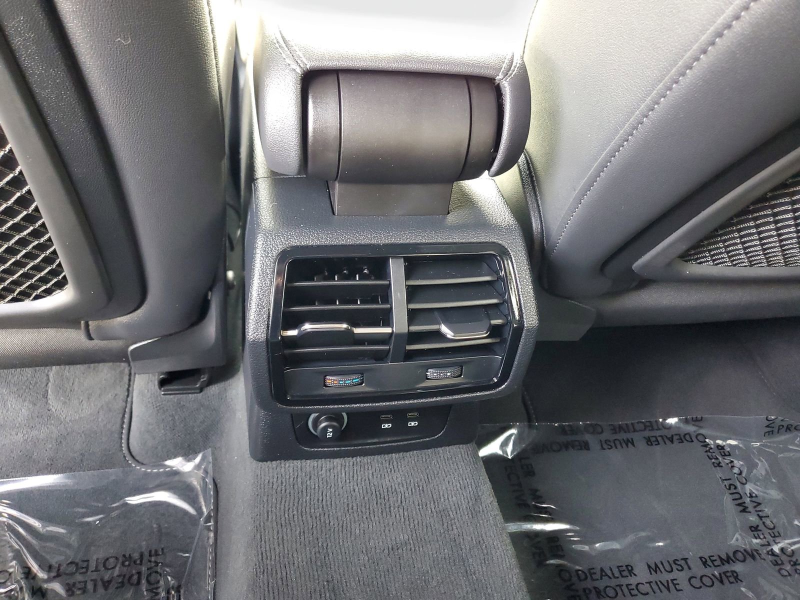 Used 2025 Audi Q3 2.0T Premium w/ Convenience Package image 13