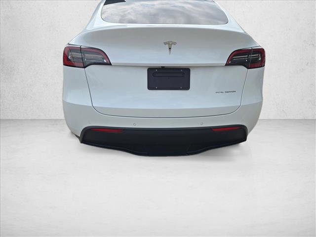 Used 2021 Tesla Model Y Long Range AWD/4WD image 6