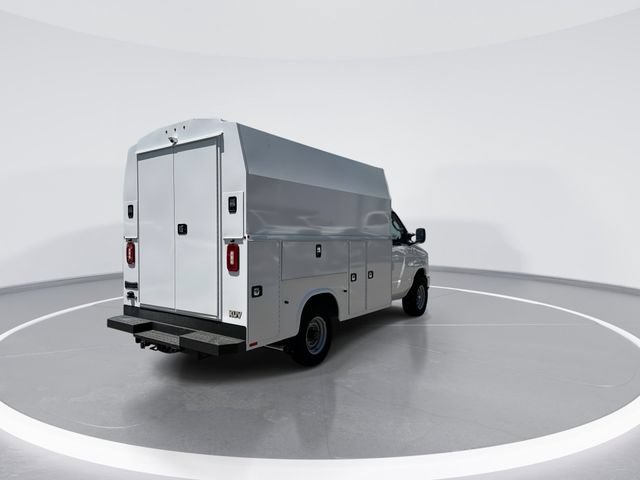 New 2026 Ford E-350 and Econoline 350 Super Duty w/ Power Equipment Group RWD image 8